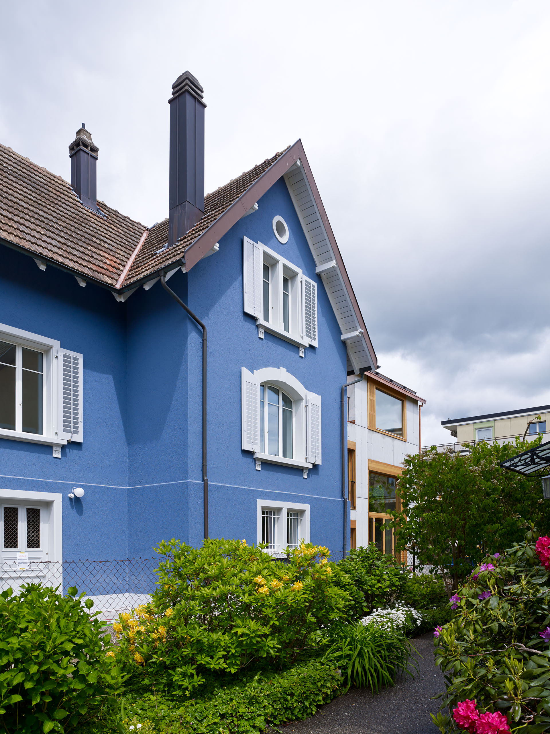 E14496 Alpa 044374 j2560